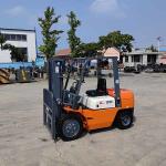 3.0 Ton Forklift Truck Diesel ISUZU Engine Warehouse forklift logistic handling