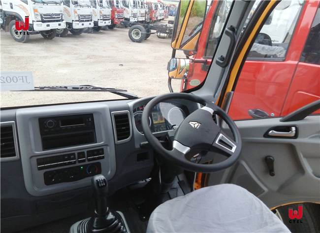 4w drive dump truck