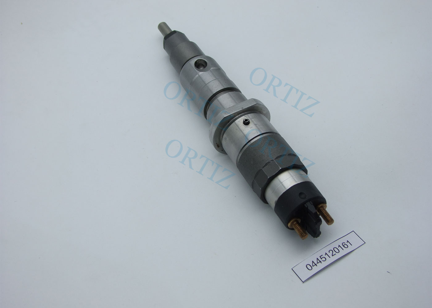 Portable BOSCH Common Rail Injector Black / Silver Color Steel Material 0445120161