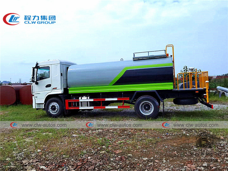Shacman 4x2 15000L Water Spraying Truck With Q235 Tank