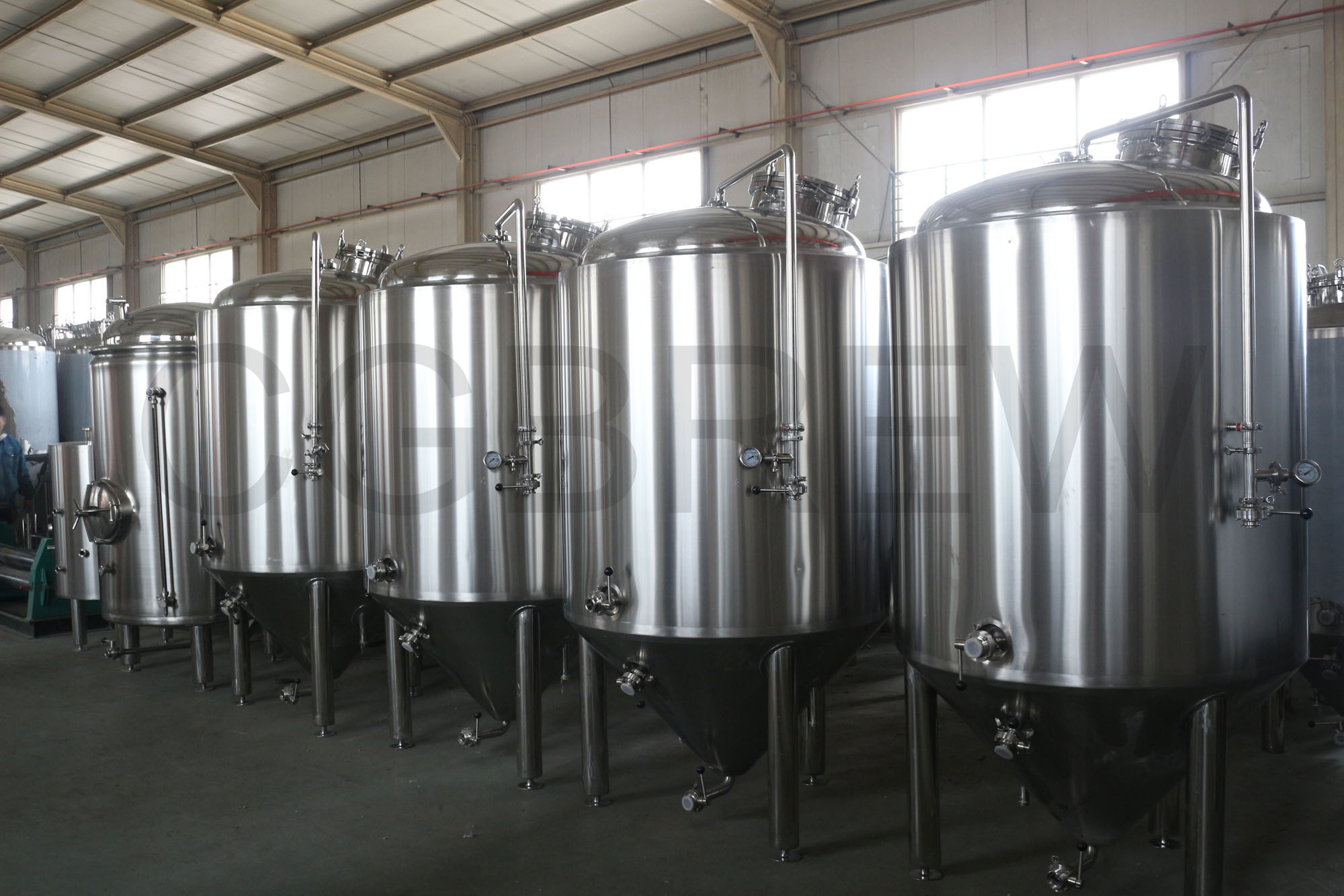 500L micro brewing equipment with brew kettle heated by steam generator