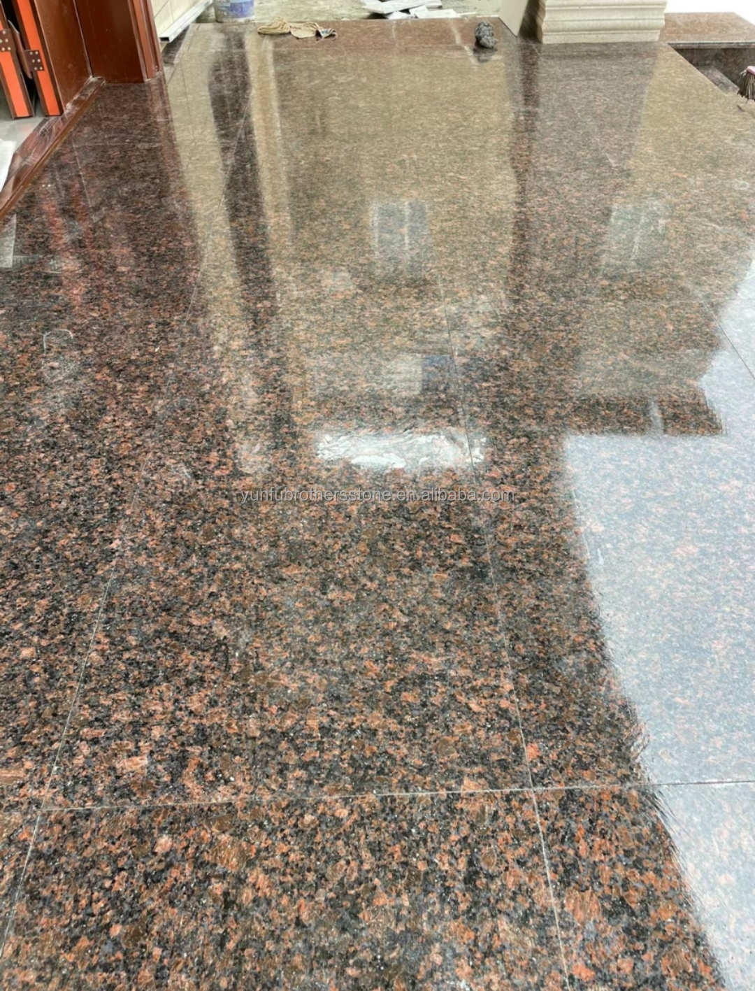 Park Modern British Brown Granite Stone Polished Surface for Kitchen Countertop Design