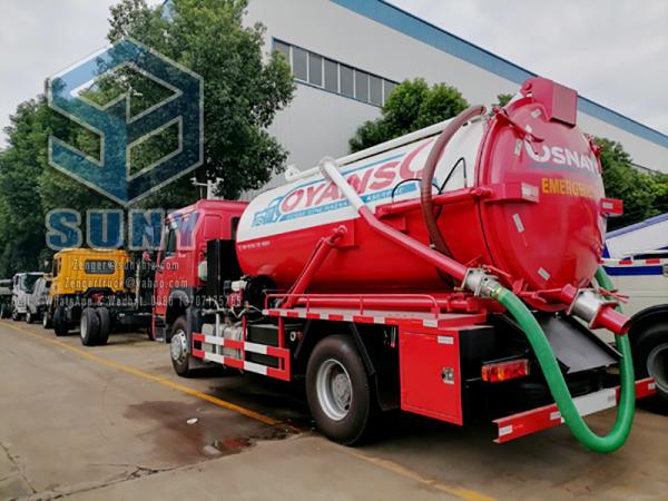 4x2 Driving Type Vacuum Tank Truck Cummins 210hp Fecal Suction Truck Vacuum Tank