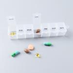 Convenient PP Plastic Weekly Pill Box With Large Compartments