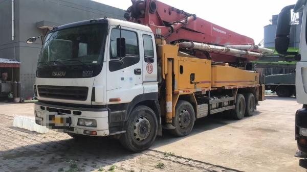 Delivery Used Heavy Equipment Concrete Pump Truck Putzmeister Horizontal Reach