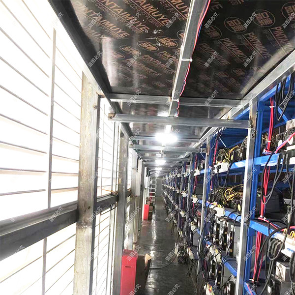 46J/T Whatsminer M31s 74t , 3404W Asic Mining Machines All In One