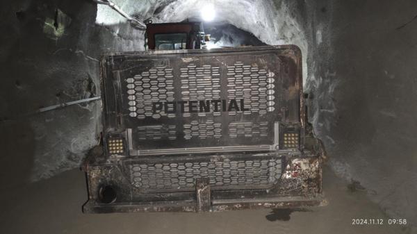 Buy cheap KDL307 LHD Underground Mining Equipment Loader Max Raising Position Height 4703mm from wholesalers