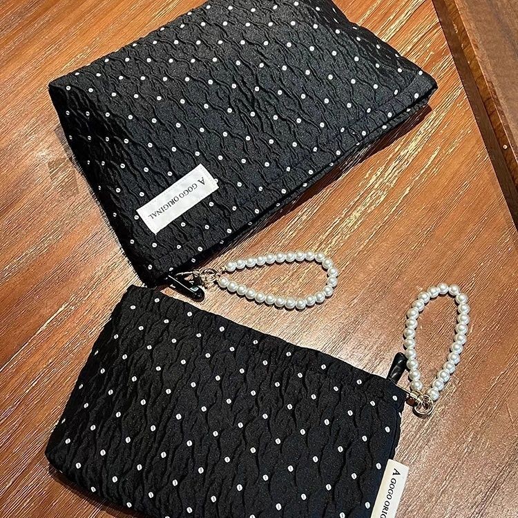 POLKA DOT BLACK MAKEUP BAG SWEET SKINCARE STORAGE BAG CARRYING PORTABLE COIN PURSE TRAVEL WASH