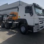351-450hp Howo Sinotruk Tractor Truck 8L 6x4 10 Tires With Automatic Air