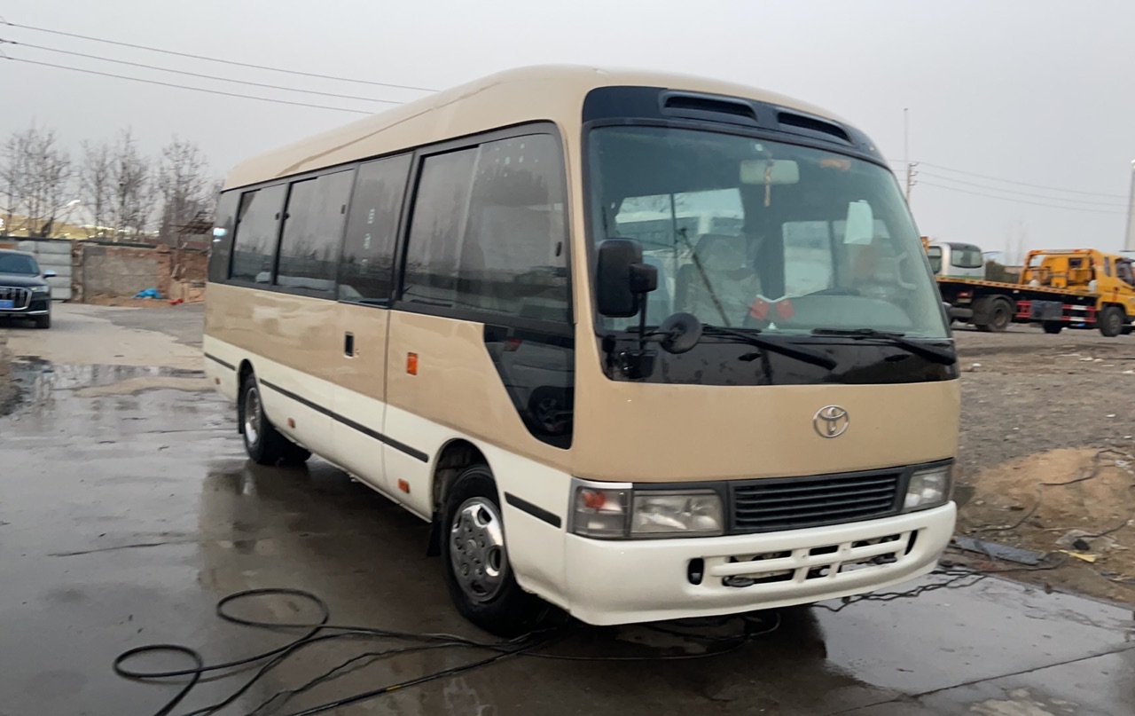 V6 4.0 6GR 2.7L VVT-I Engine Used Coaster Bus with 30 Seats in Excellent Condition