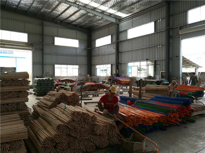 Natural Opening Thread Screw 3.0cm Wooden Mop Handles
