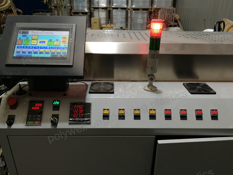 Polyamide Nylon Extruder Machine Single Screw Extruder Heat Insulation Profile Production Line