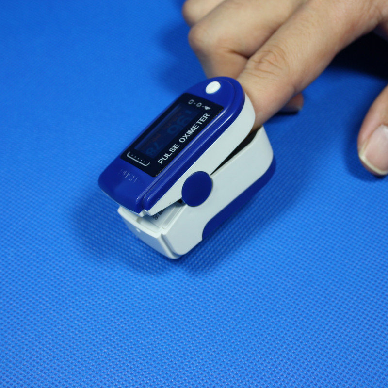 color display four direction Fingertip Pulse Oximeter LED Display CMS-50D