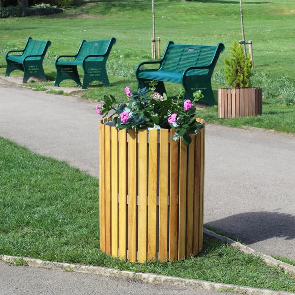 Buy cheap SGS OHSAS18001 Certificate Urban Round Wooden Plant Pots from wholesalers
