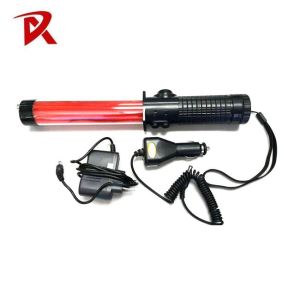 Light Baton With Green Bulb Color And ABS Handle Powered By 3 AA Batteries
