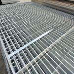 Galvanized Torsional Heavy Duty Steel Grating For Anti Slip Platform Of Power