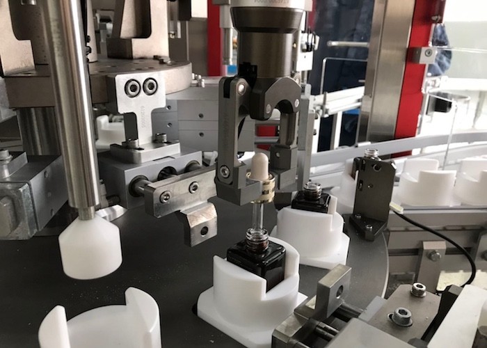 3000pcs / Hour Liquid Filling And Capping Machine Length 70-160mm PLC Control