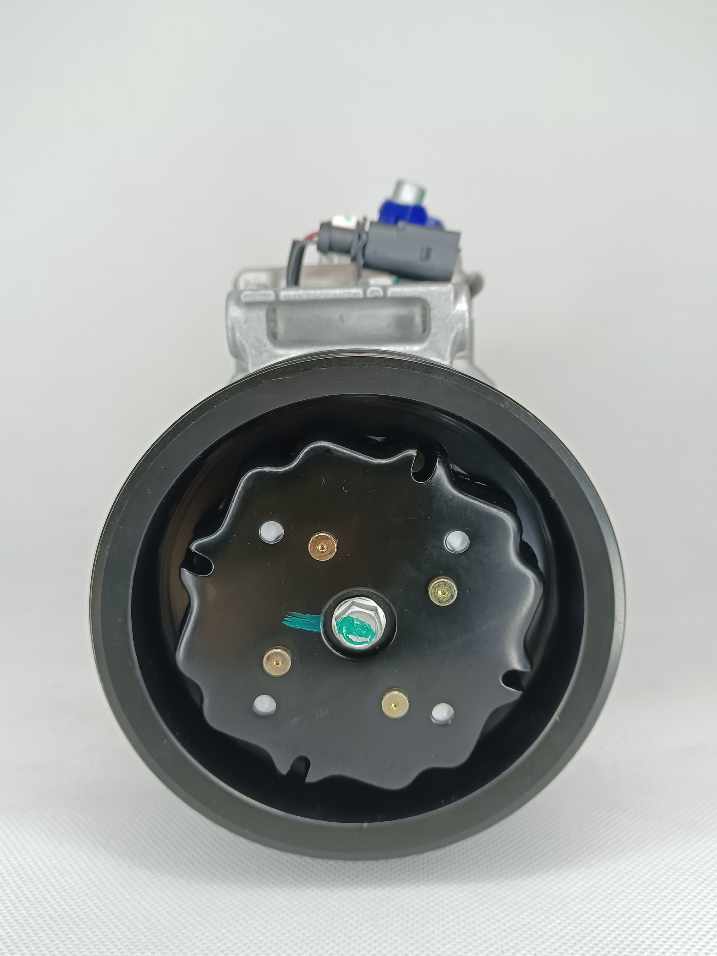 6SAS14C Vehicle AC Compressor For AudiC7PA2.0 3Q0816803