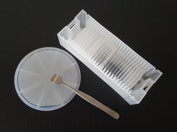 Precision 50.8mm 2inch 0.1mm 0.43mm Thickness Sapphire Wafer Orientation A-Plane