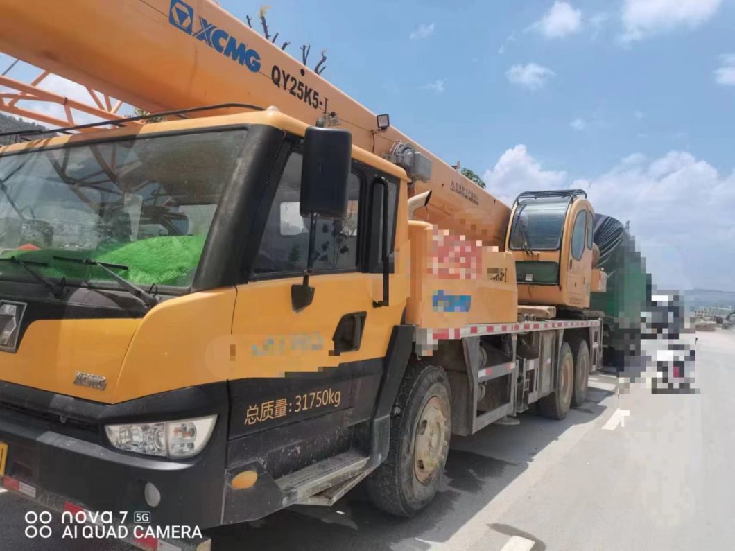 Popular Model 2017 Xg 25K5-1 25t Truck Crane Mobile Crane Used Heavy Equipment Lifting Crane Sell in Attractive Price