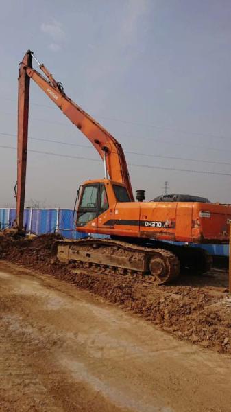 Buy cheap Dawoo Used 21 Meters Long Boom Excavator Doosan DH300 Excavator 1.1m3 Bucket Capacity from wholesalers