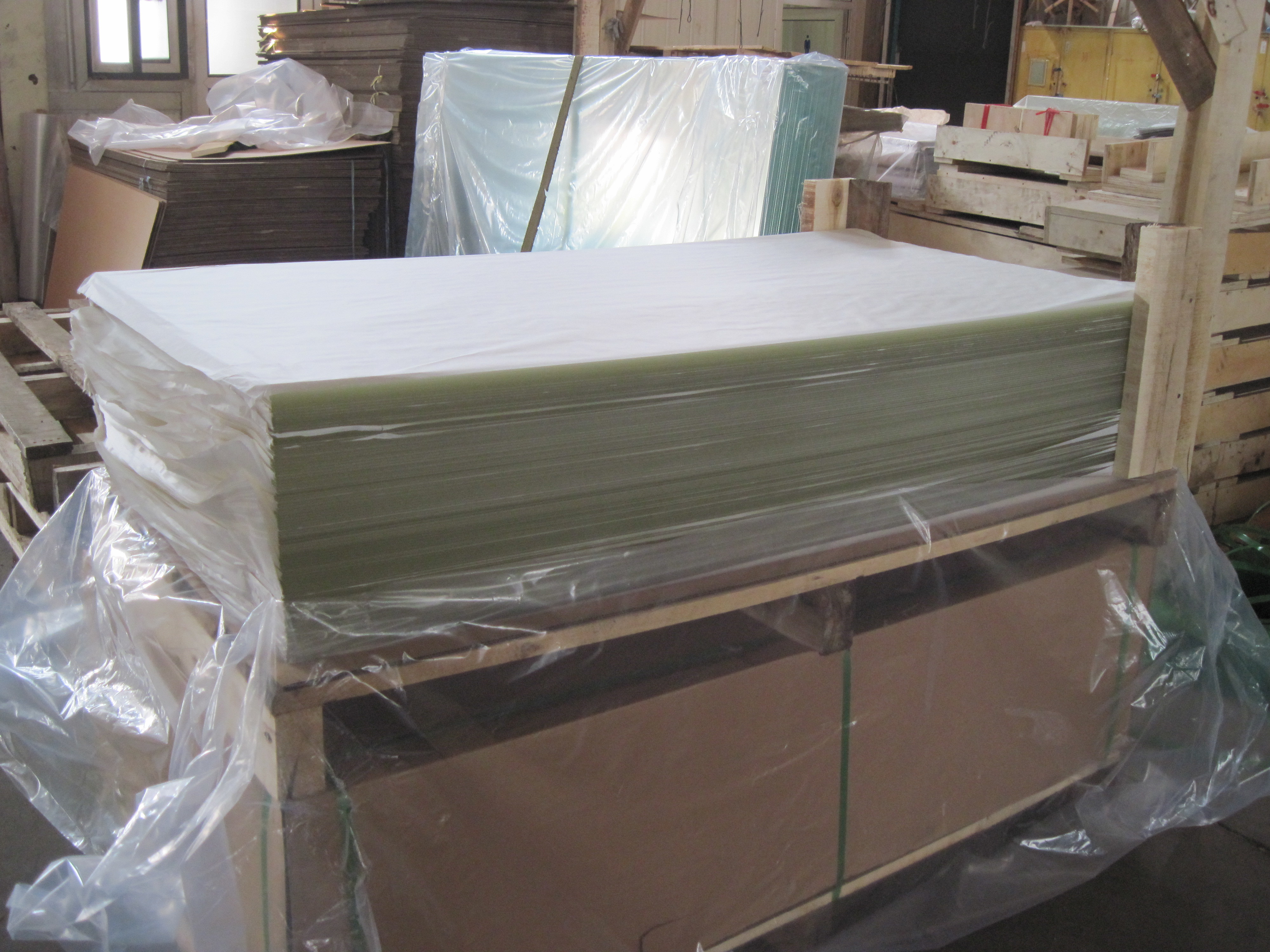 Tempered Clear Flat Solar Glass , Light Transmittance Rate Solar Energy Glass