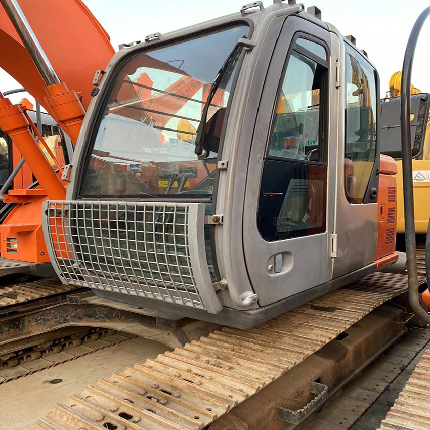 Hitachi in stock 90% second hand Hitachi zx135/used crawler excavator Hitachi zx135 for sale