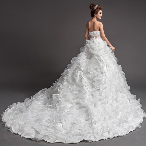 Buy cheap Small Strapless White Ruched Wedding Dresses Long Chapel Train Sleeveless Wedding Dresses from wholesalers