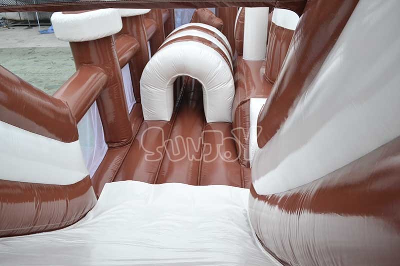 Indoor Chocolate 0.55mm Plato pvc Inflatable Amusement Park
