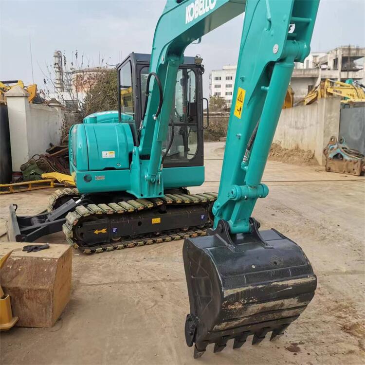 Second Hand Kobelco SK60 Crawler Excavator with and Original Yanmar Engine from Japan