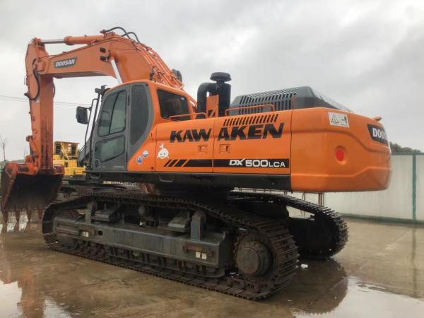 Buy cheap Used Doosan DX500LC excavator, 50 ton large tracked excavator from wholesalers