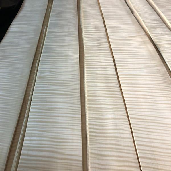 Buy cheap Natural Figured Maple Veneer , Non Toxic Eco Friendly White Oak Veneer from wholesalers