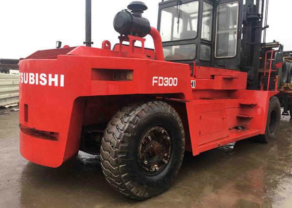 Buy cheap 30 Ton Second Hand Forklifts Mitsubishi FD300 Diesel Engine High Performance from wholesalers