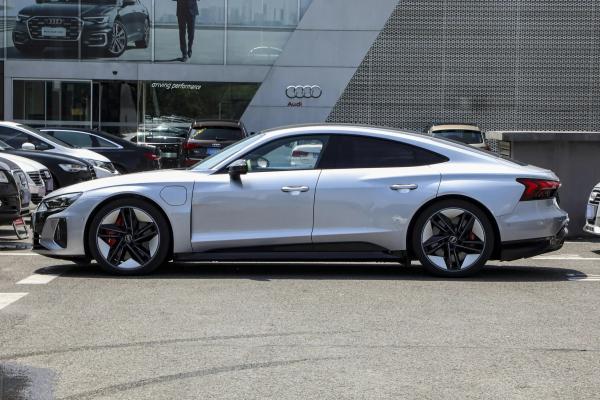 Buy cheap Spot 2022 New Energy Au Di E Tron High Speed Sports Electric Car Au Di Etron Used New Car Rs Au Di E-tron Gt Car from wholesalers