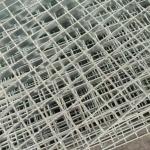 Large output, wide application range and long life of steel grating