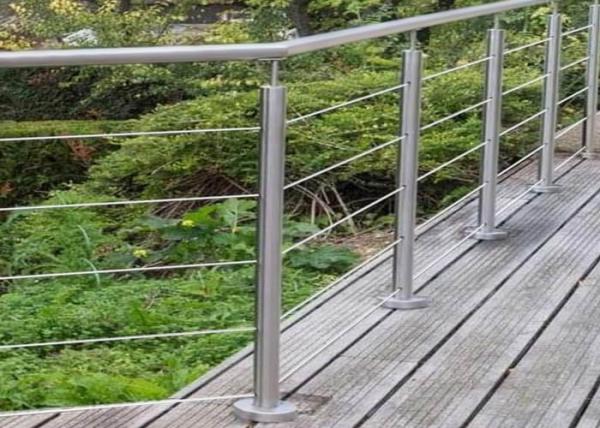 Energy Conservation Stainless Steel Guardrail , Stainless Steel Banister Easy
