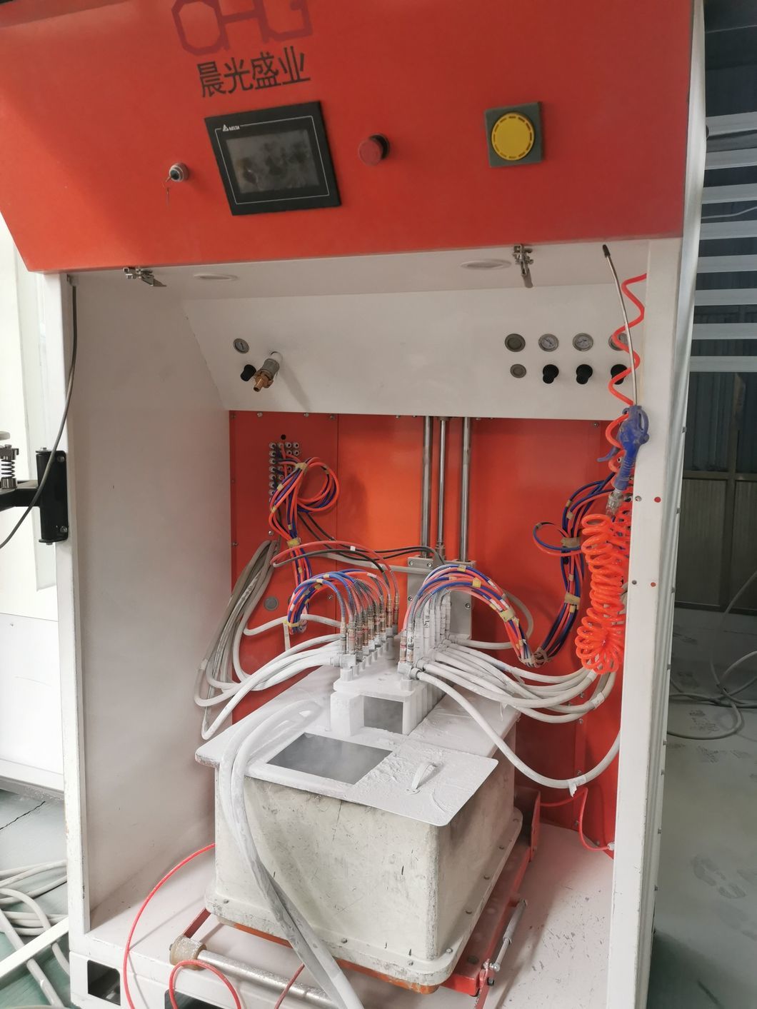 Customized Automatic Powder Coating Line with Conveyor System for Aluminum Profile