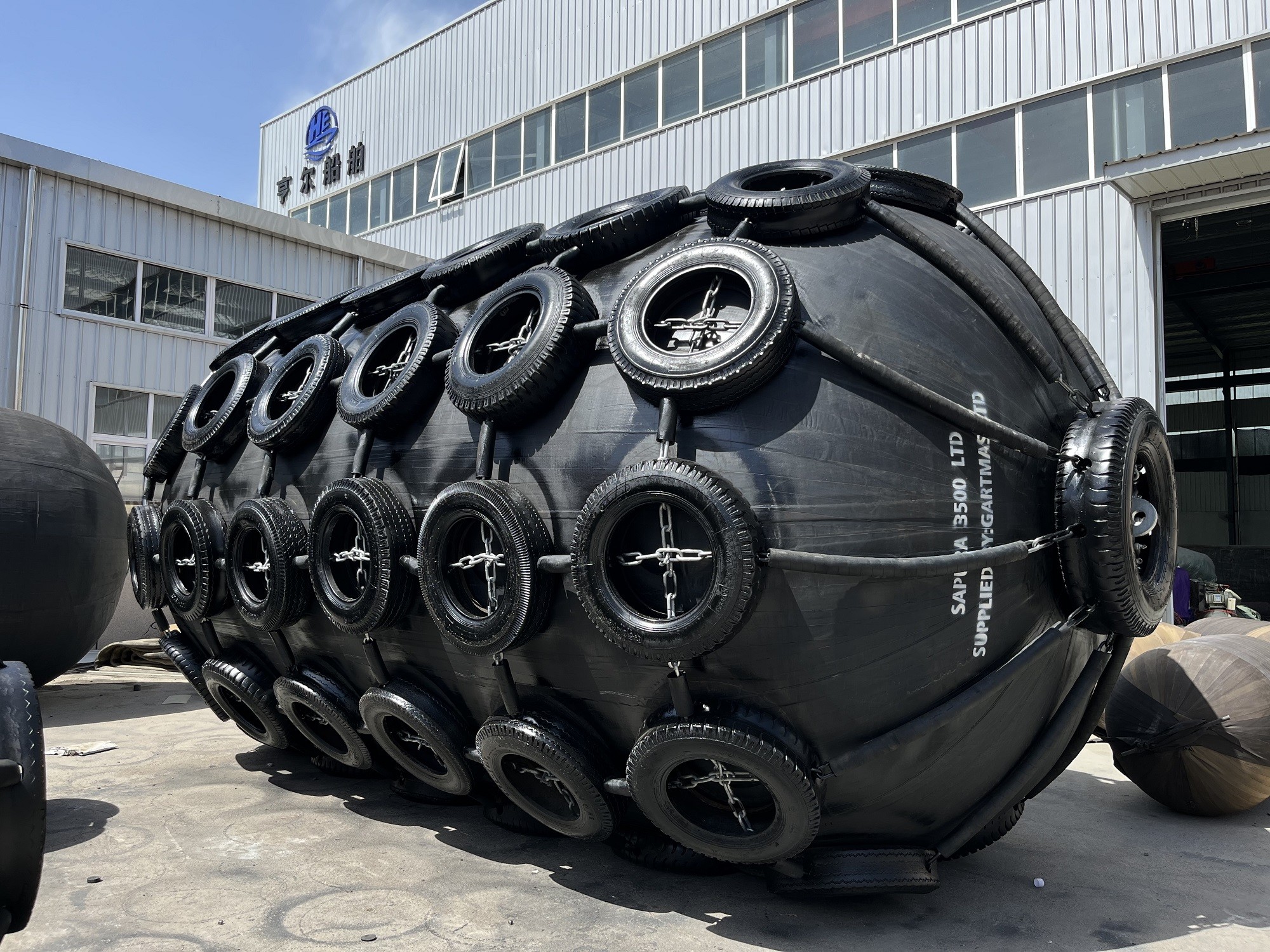 Custom Durability Pneumatic Rubber Marine Fenders Easy To Install