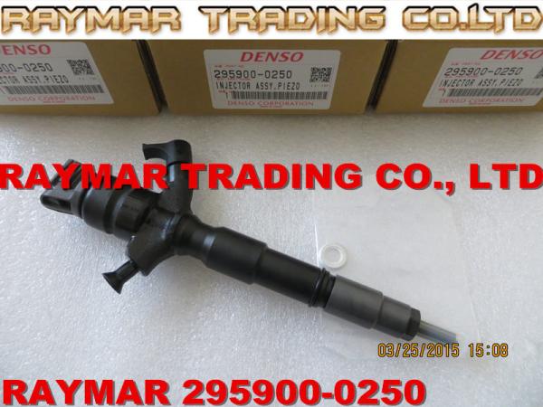 DENSO Piezo injector 295900-0250, 295900-0200 for TOYOTA Dyna 23670-30440, 23670