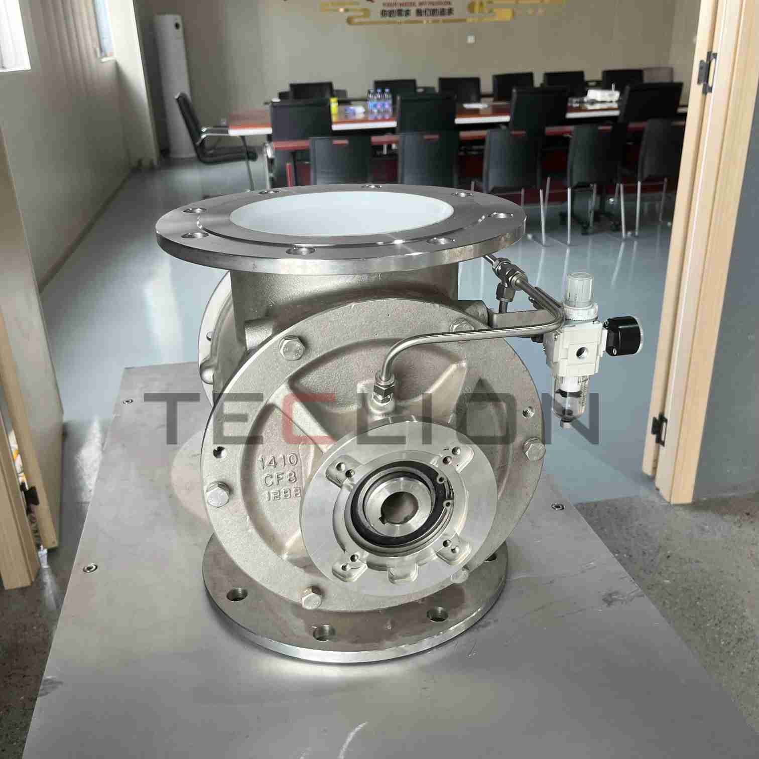 ANSI PN10 150lbs Stainless Steel Rotary Airlock Valve With Flange Drillings
