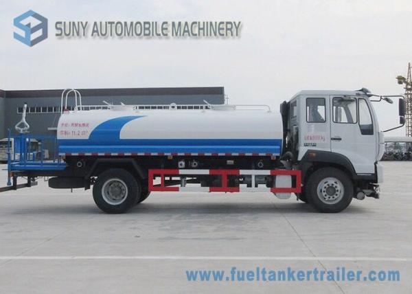 Sino HOWO Commercial Water Tanker Truck 160 Hp 12000 Liters 4X2 Driving Type 6