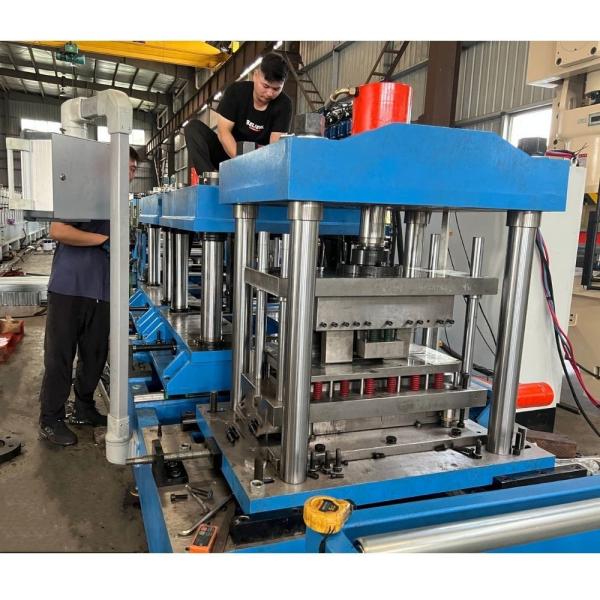 Buy cheap 1mm - 2mm Beam Cold Roll Forming Machine Thickness Adjustable Steel Auto Car from wholesalers