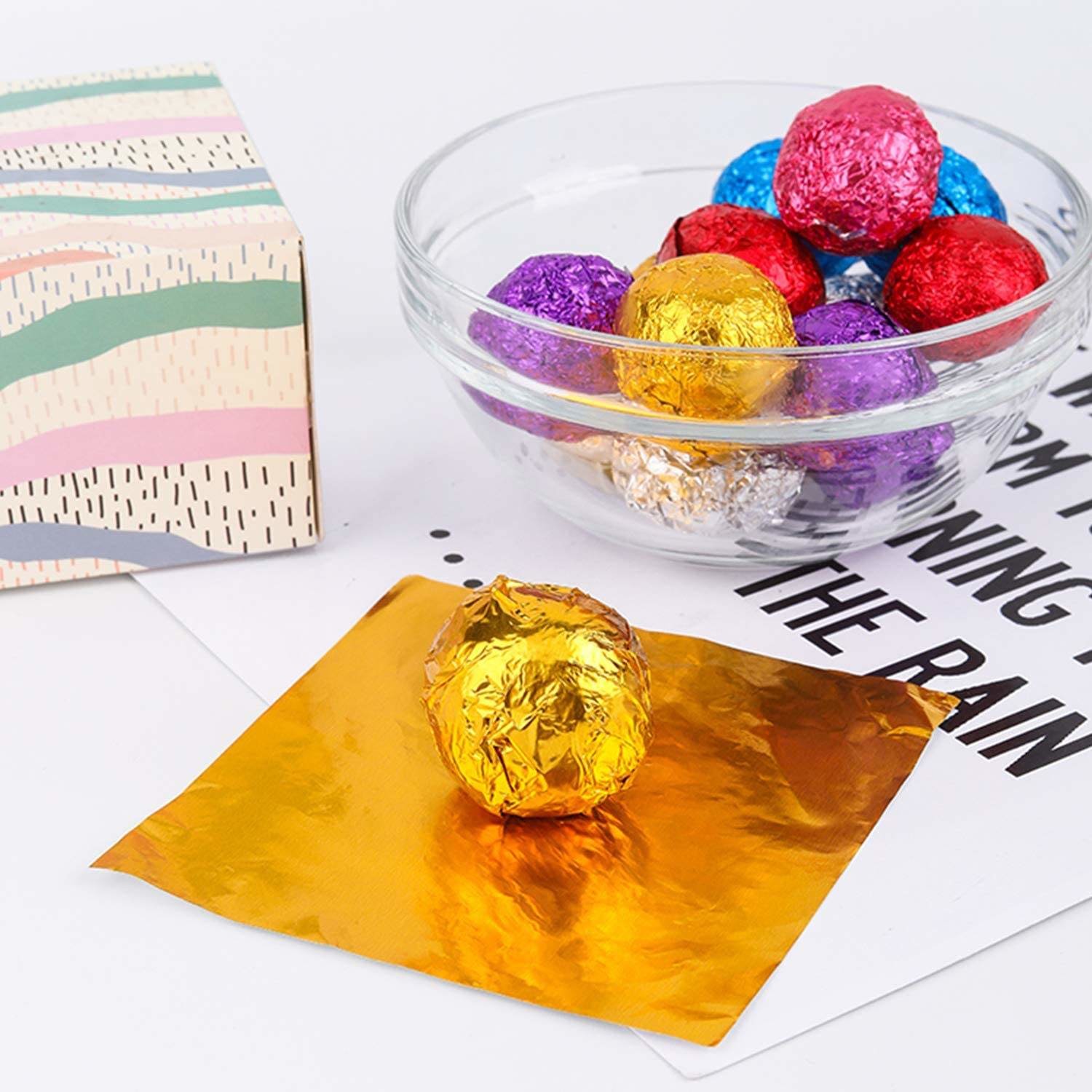 China factory custom logo food grade diamond silver aluminum foil food wrapping paper roll price with color corrugated p