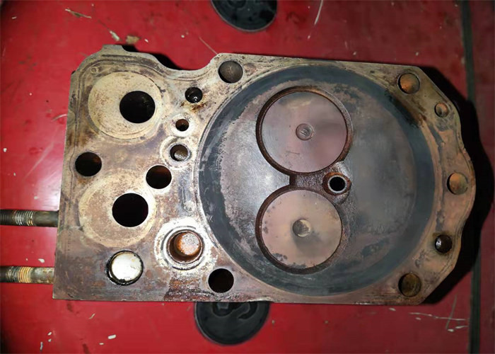 6D22 6D24 Used Diesel Engine Heads For Excavator HD1200 HD2045 ME996917