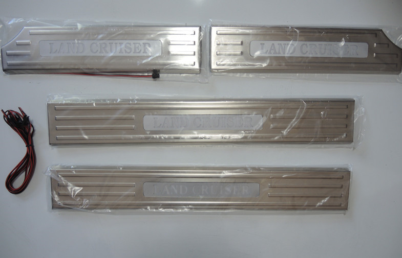 TOYOTA Land Cruiser FJ200 2008 -2014 LED Light Stainless Steel Side Door Sill