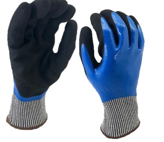 Buy cheap HPPE Cut Level 5 Gloves 15 Gauge 80g-95g Cut Resistant Nitrile Gloves from wholesalers
