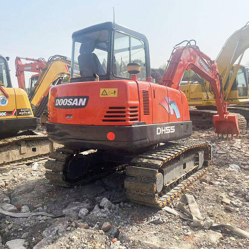 DH55 Used Doosan Excavators 5.5ton Rubber Crawler Excavators Mini Digger Excavator 2nd