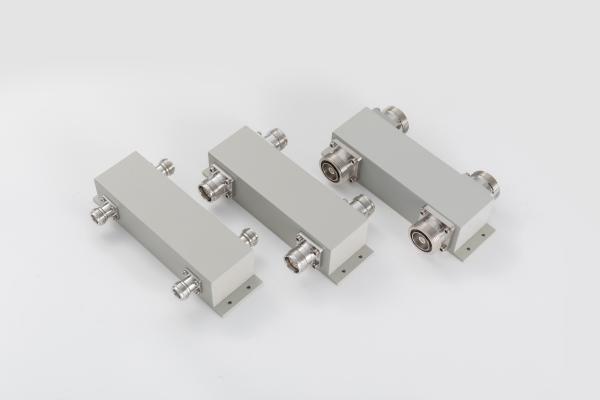 Buy cheap 698-3800MHz 2in 2out Hybrid Coupler / 2:2 Combiner 500W Or 300W from wholesalers