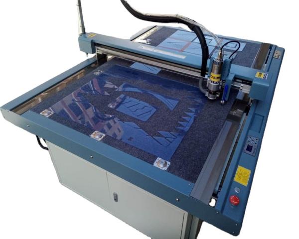 Buy cheap Sewing Template Cutting Plotter Flatbed CAD Garment Cutting Machine 1509M3 from wholesalers