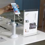 COMER retractable smartphone bracket,phone security gripper stand,phone